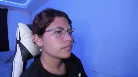  Lady  online show from 10.04.25