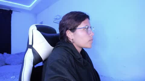  Lady  online show from 11.24.25