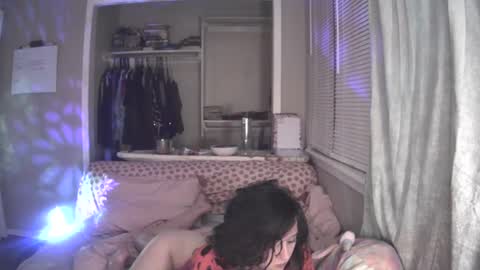 hugbug online show from 12.20.24