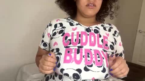 Snapshot of ladycinnabon chatting on 12.04.24 Stephanie online show from 12.04.24