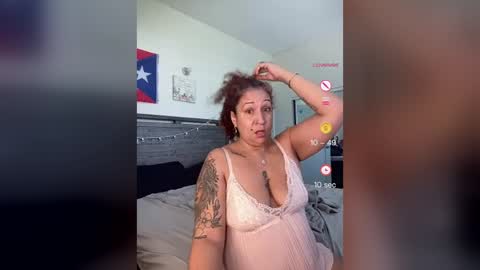 Snapshot of ladycreamypr1 chatting on 07.14.26 onlyfans Ladycreamypr online show from 07.14.26