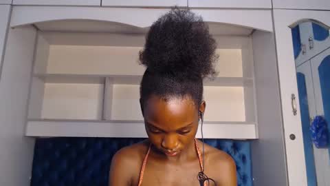 ladydiva69 online show from 02.24.25