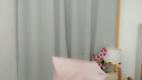 Snapshot of ladyfucker_ chatting on 10.05.25 ladyfucker_ online show from 10.05.25