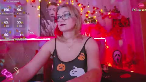  Lady Jeen    Back on Sunday 8th of December online show from 10.27.25