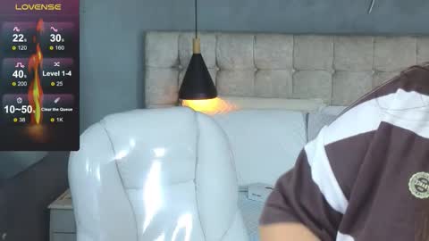    online show from 11.14.25