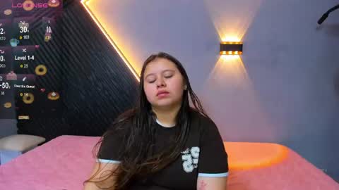 Snapshot of laia_and_aloby chatting on 06.10.26 online show from 06.10.26