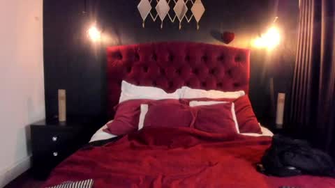 Laia  online show from 03.31.26