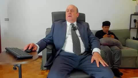 lajose52 online show from 10.16.25