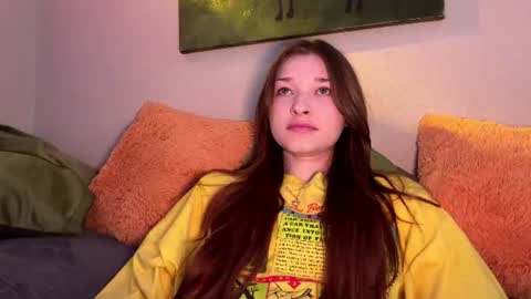 Snapshot of lakiaeskuchen chatting on 06.11.26 Hello guys Im Ann online show from 06.11.26