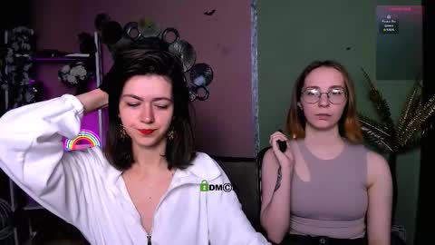 Snapshot of lakki_spy chatting on 12.15.25 Lakki online show from 12.15.25