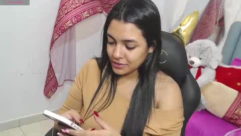 Laskhmirani online show from 12.18.25