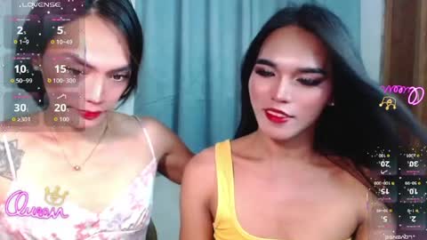 Snapshot of lala_moves chatting on 07.16.26 Joxie online show from 07.16.26
