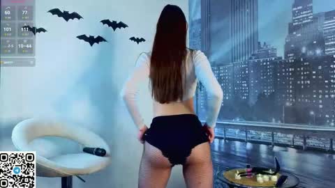 Snapshot of lalajecks chatting on 11.01.25 Julia online show from 11.01.25