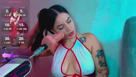 Snapshot of lali_hot0207 chatting on 10.19.25 lali_hot0207 online show from 10.19.25