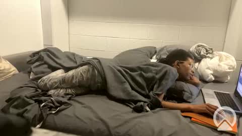 lalunevelvet online show from 02.13.25