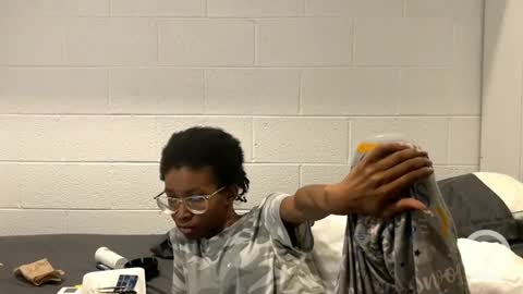 lalunevelvet online show from 02.25.25