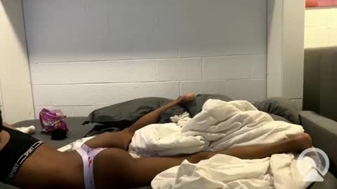 lalunevelvet online show from 02.28.25