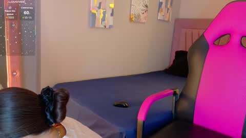 Laura online show from 11.07.25