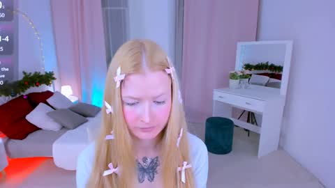 Laly online show from 12.21.24