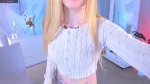 Laly online show from 01.28.25