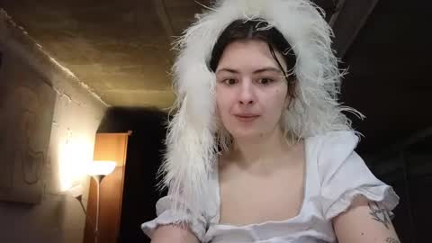 Snapshot of lama111111mama chatting on 12.24.24 I work 5PM to 9 PM EST New York online show from 12.24.24