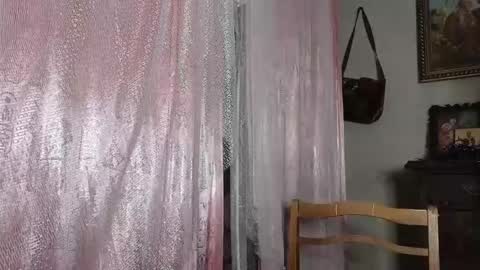 Snapshot of lama111111mama chatting on 02.09.26 I work 5PM to 9 PM EST New York online show from 02.09.26