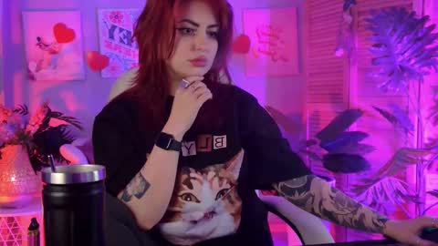 just call me Lana  and her security online show from 03.14.26