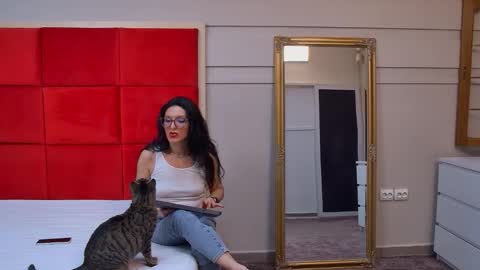 LanaBanner online show from 09.17.25