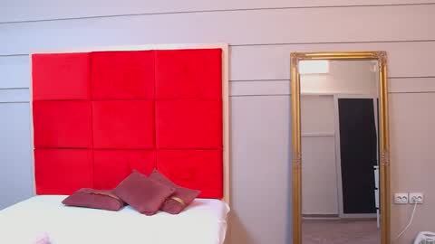 LanaBanner online show from 10.10.25