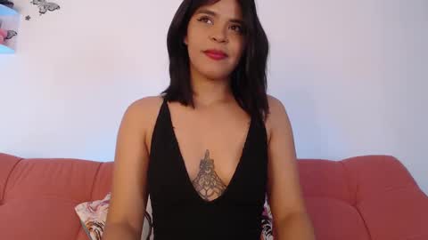 Snapshot of lana_fenty chatting on 09.14.25 Lana online show from 09.14.25