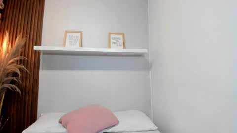 Lana     igauroraaaaaaaaa 1 online show from 01.11.26