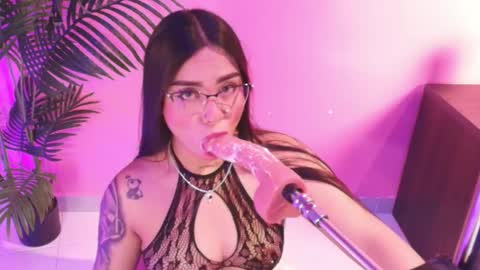 LANA online show from 04.19.26