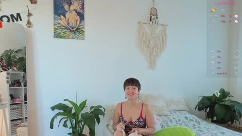 Lana online show from 11.14.25