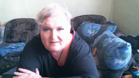 lanacat555 online show from 04.17.26