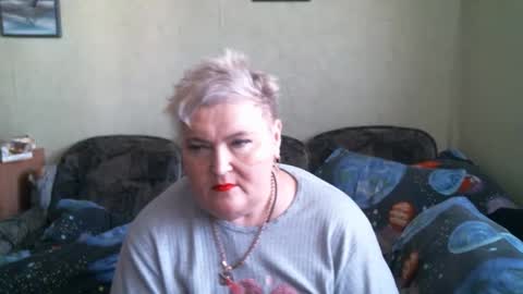 lanacat555 online show from 04.20.26