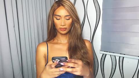 Lana online show from 02.04.25