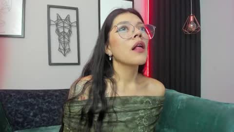 Lana online show from 04.18.26