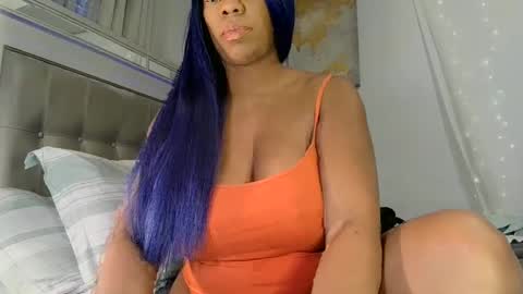Snapshot of lanalava chatting on 01.08.25 Lana Lava online show from 01.08.25