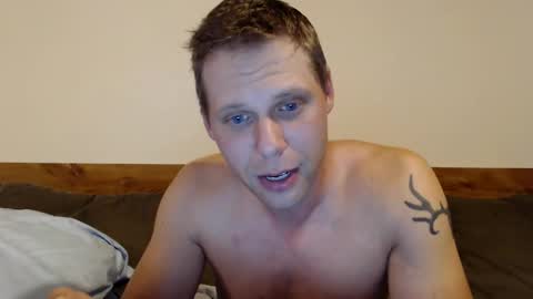 Snapshot of lancehardin chatting on 09.15.25 Lance online show from 09.15.25