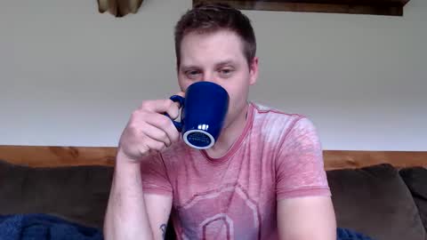 Snapshot of lancehardin chatting on 04.05.26 Lance online show from 04.05.26
