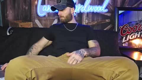 Snapshot of lancehardwood222 chatting on 03.02.25 LANCE online show from 03.02.25