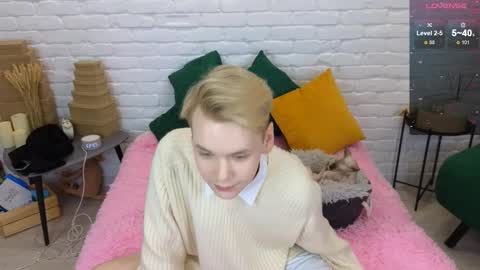 Snapshot of landel_boy chatting on 02.22.25 Lanny online show from 02.22.25