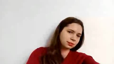 Snapshot of lanitaspanish chatting on 11.15.25 Taisia Tai online show from 11.15.25