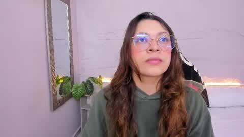Snapshot of lanna_18_ chatting on 06.29.26 Lanna online show from 06.29.26