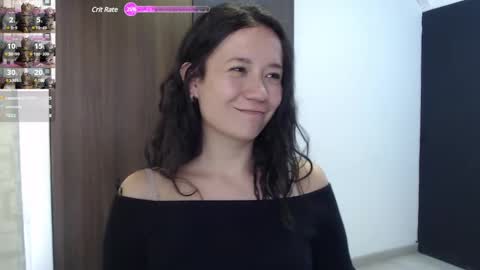 Snapshot of lanna_mills chatting on 01.13.25 Lanna online show from 01.13.25