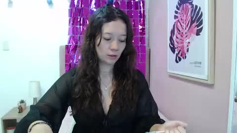 Snapshot of lanna_mills chatting on 07.30.26 Lanna online show from 07.30.26
