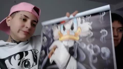 Snapshot of lannie_gonzales chatting on 12.27.24 LANNIE online show from 12.27.24