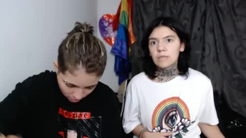 Snapshot of lannie_gonzales chatting on 12.29.24 LANNIE online show from 12.29.24