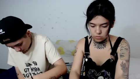 Snapshot of lannie_gonzales chatting on 02.09.25 LANNIE online show from 02.09.25