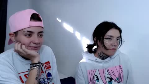 Snapshot of lannie_gonzales chatting on 02.11.25 LANNIE online show from 02.11.25